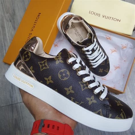 louis vuitton tennis mujer.